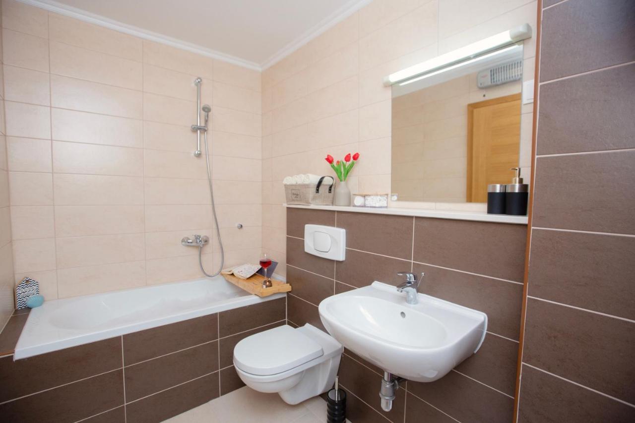 Apartment Cejf Mostar Esterno foto